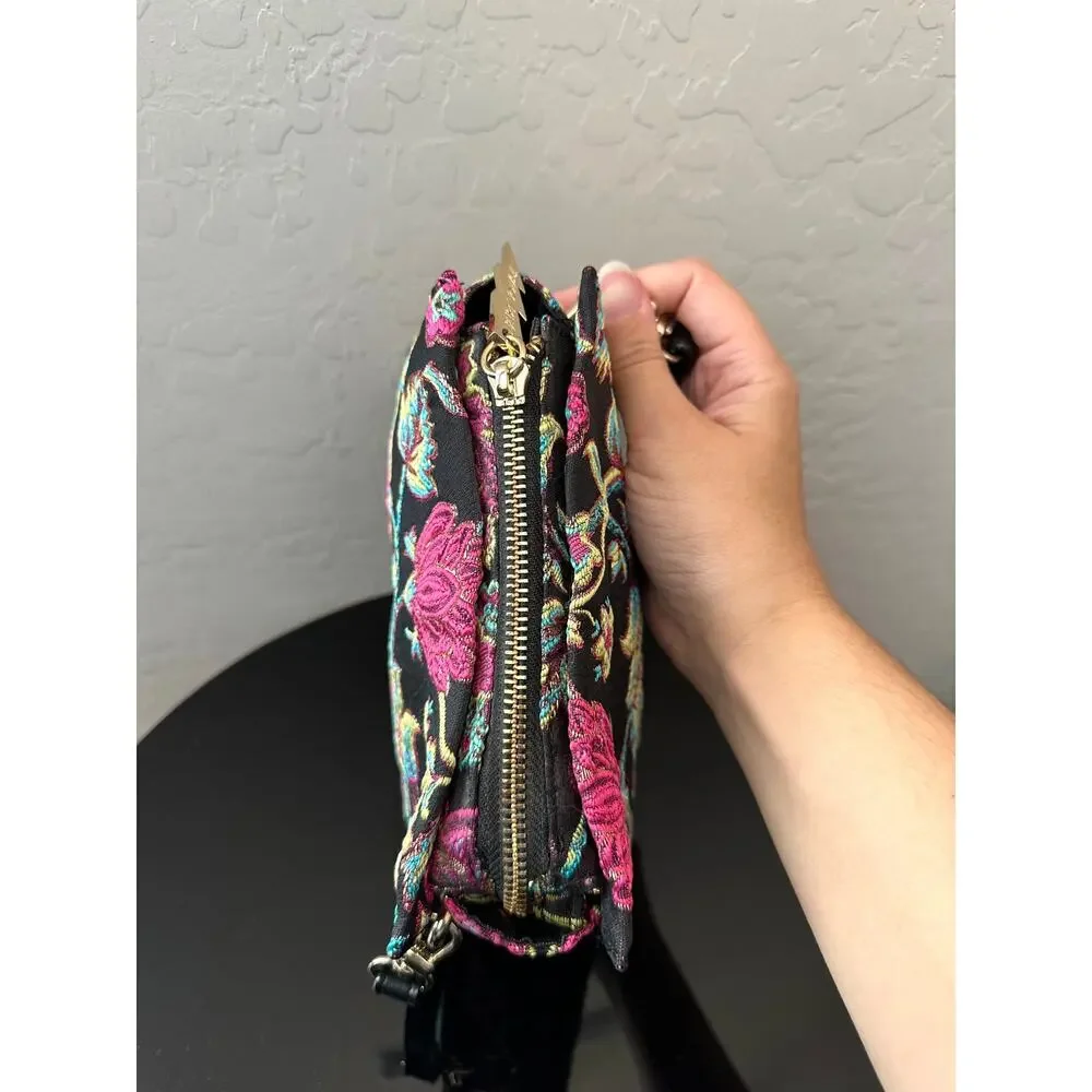 Betsey Johnson betsey johnson